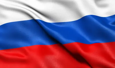 Чешкото разузнаване: Русия вербува мигранти за подривни действия в ЕС