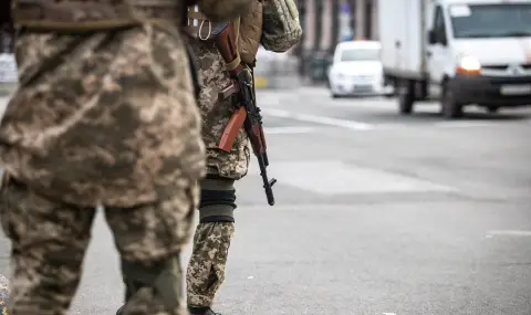 Бившият премиер на Украйна Азаров: Военните пребиха до смърт 72-годишна жена в търсене на укриващи се от армията