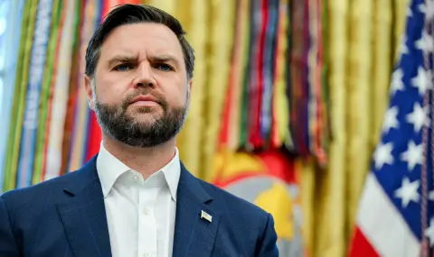 Джей Ди Ванс: Путин направи "големи отстъпки" на Тръмп на срещата им в Аляска