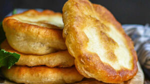 Идея за закуска! Пухкави и бързи мекички