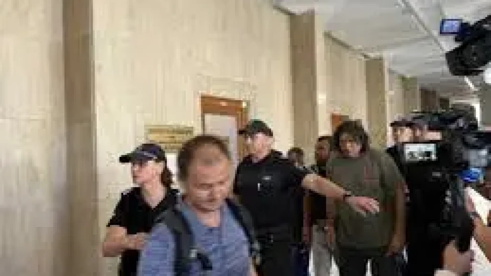 Извънредно. Влизат ли в затвора обвинените в Несебър