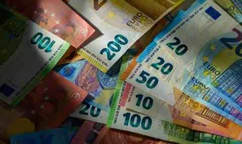 Късметлия спечели 37 милиона евро от лотарията и взе сумата в последния възможен момент
