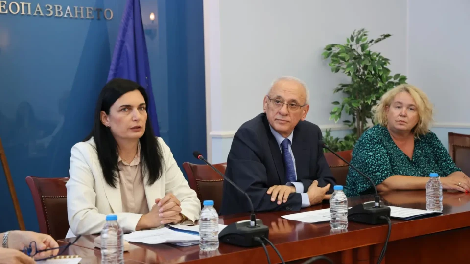 Ново приложение показва цените на всички лекарства в лева и в евро