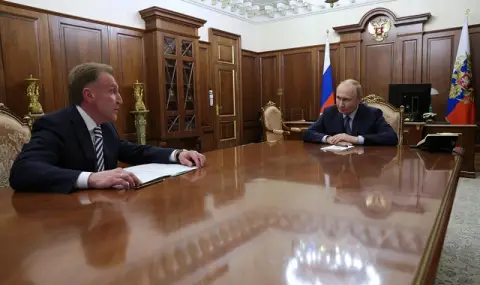 Три часа трудни преговори в Кремъл между Путин и Уиткоф! Вашингтон и Москва засега не коментират взетите решения (СНИМКИ)