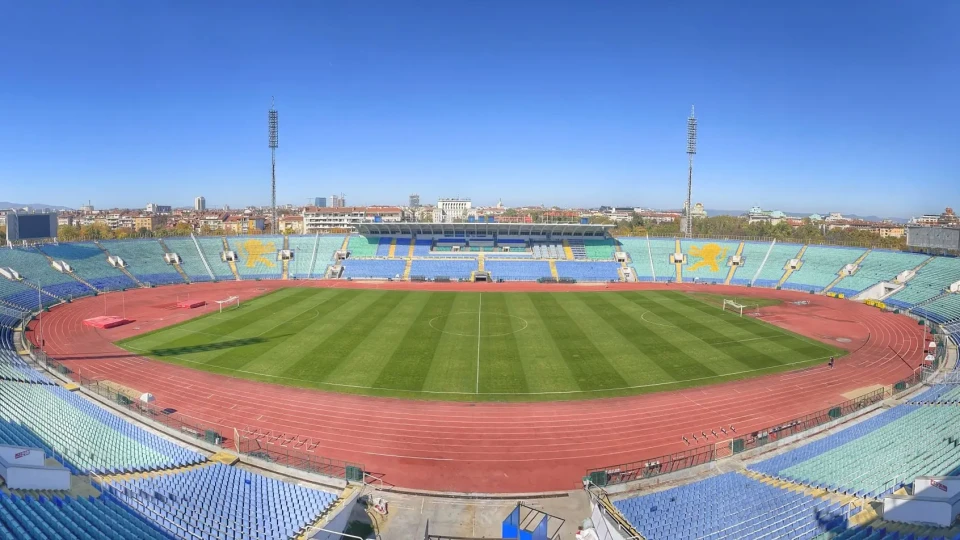 Футболният съюз се похвали за мача с Испания