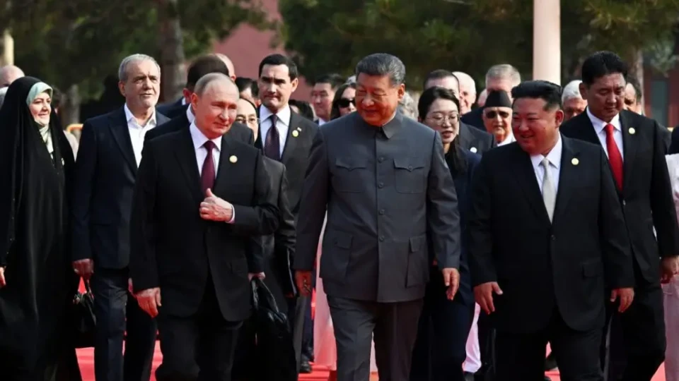 Заради дълголетието на Си и Путин! Китайски медии с извънредно решение