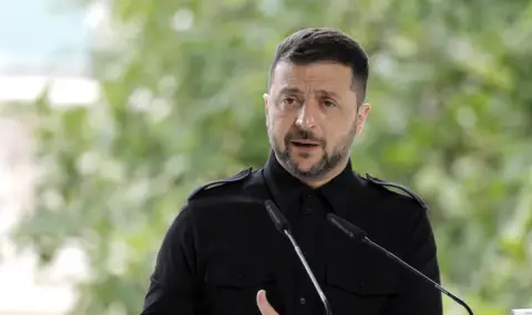 Зеленски обвини Русия, че разширява войната. Украйна ще се нуждае от поне 120 млрд. долара за отбраната си през 2026 г.