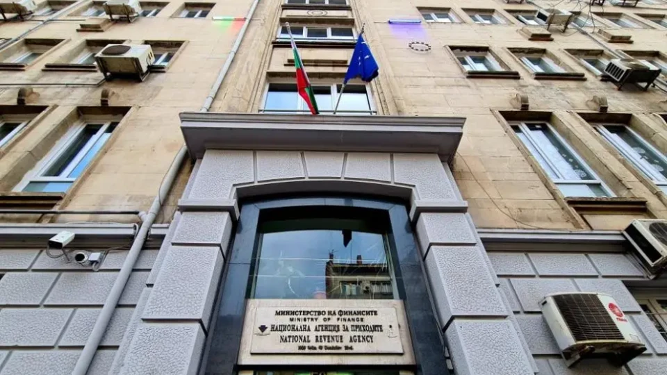 НАП напомня за изтичащ срок. Засяга данъкоплатците