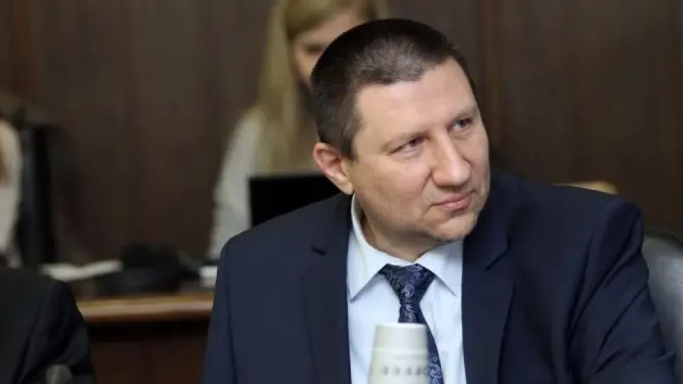 Сарафов с извънреден ход за колата, която се заби като снаряд в автобус