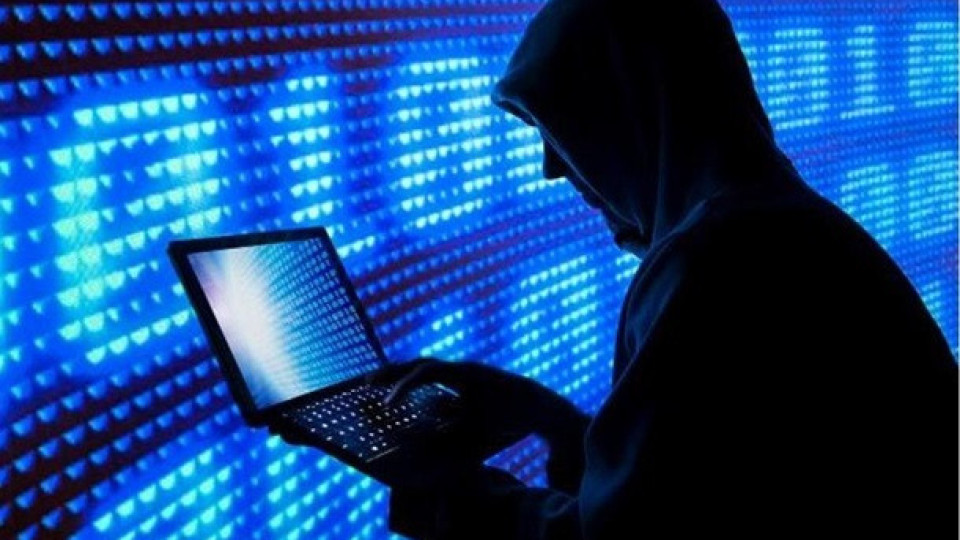 Топ журналист разкри смразяващо предложение от хакери!