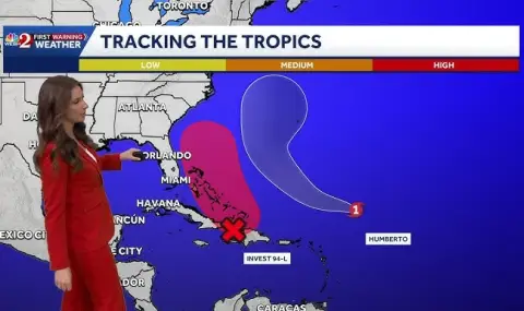 "Умберто" вече е ураган от четвърта категория, може да достигне югоизточната част на САЩ ВИДЕО