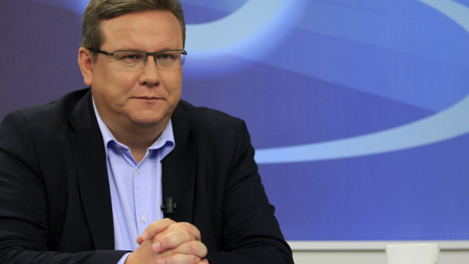 Явор Дачков с безпощаден удар по биячите от Русе