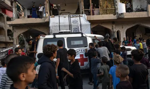 Израел върна още 15 тела на палестинци, Хамас обеща останките на двама заложници. Граничният пункт Рафах остава затворен