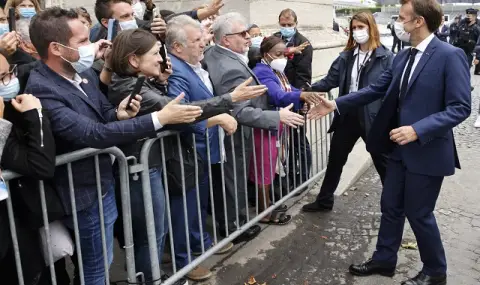 Нови солидни проблеми пред Еманюел Макрон! Френската опозиция призова за предсрочни избори