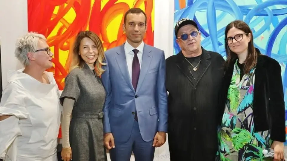 Терзиев откри международния арт панаир, Цветелина Бориславова сред първите зрители