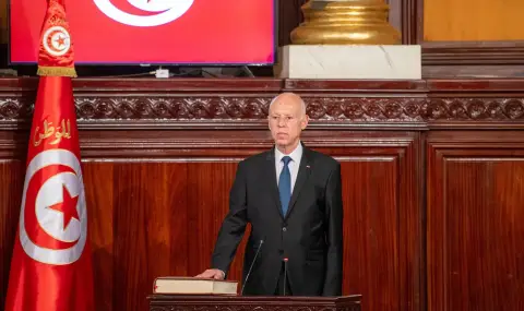 Тунизийски съд освободи мъжа, осъден на смърт за публикации във Фейсбук