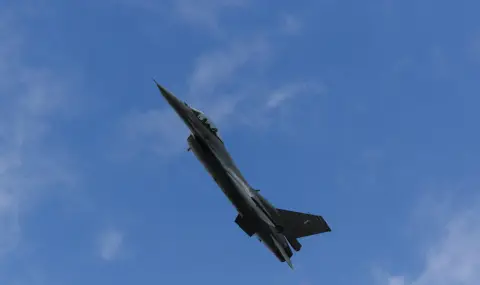 Турция продължава преговорите с Катар и Оман за изтребители Eurofighter