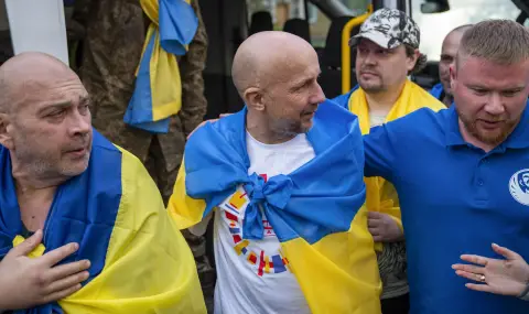Украйна и Русия размениха военнопленници: 205 украинци се завърнаха у дома