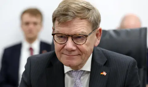 Германският външен министър проведе разговор с Ван И след отменено посещение