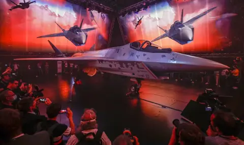 Гордостта на руската бойна авиация! Новият изтpeбитeл Cy-75 "Шахмат" вече е пред изпитaния "нa cтeнд"