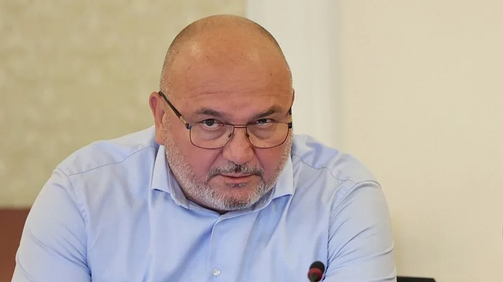 Дацов с остра критика към бюджета. Пробойните