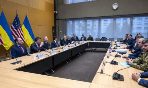 Предложението на Лондон, Париж и Берлин: 800-хилядна украинска армия, членство на Киев в НАТО, мълчание за Крим и Донбас