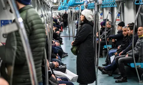 Строежът на метрото ли е причина за рухването на 7-етажната сграда в Гебзе?