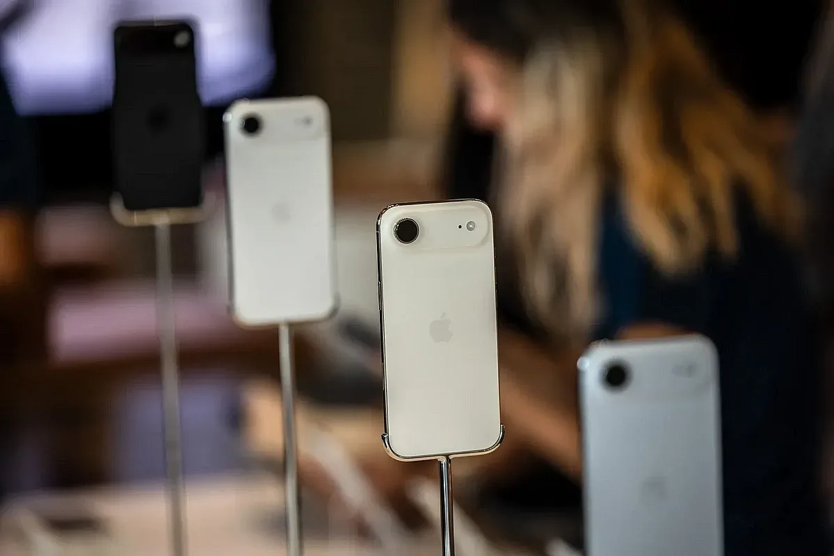 Трус в Apple, големи рокади