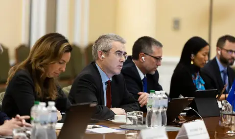Украйна постигна споразумение с МВФ за ново финансиране на стойност $8,2 милиарда
