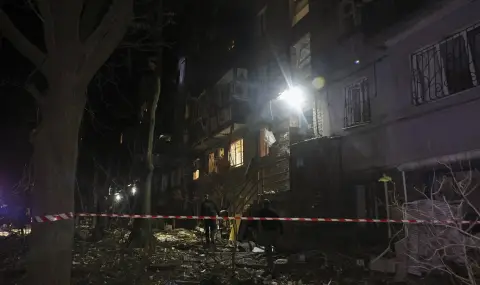 Нощна дронова атака по Одеса повреди енергийна инфраструктура