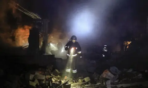 Русия атакува Одеса, Измаил и Николаев, Украйна обстреля Волгоград