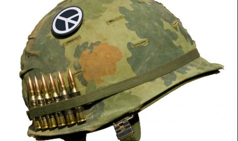27 януари 1973 г.: Край на войната във Виетнам