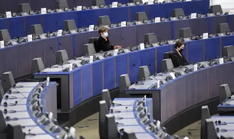 Заради заплахите към Гренландия! ЕС замразява работата по търговското споразумение със САЩ