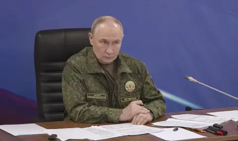 Политико: Войната, която трябваше да възроди империята, изтощи Русия и разклати съюзите ѝ