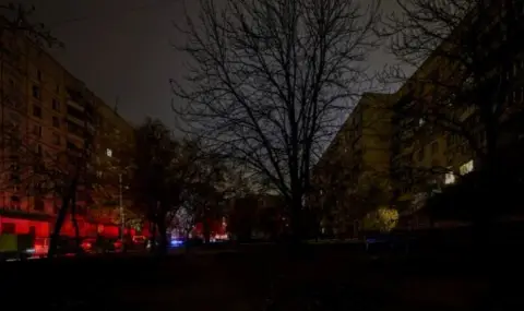 Русия атакува масирано Киев и Харков с дронове и ракети, съобщава се за загинал и много ранени