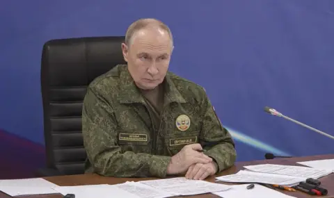 The Times: Русия приема поканата за "Съвета за мир" като капан