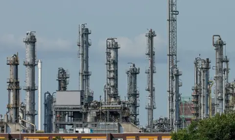 Запасите на газ в Германия паднаха на исторически ниски нива
