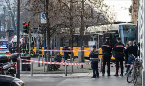 Най-малко двама души загинаха, а други 39 бяха ранени при дерайлиране на трамвай в Милано ВИДЕО