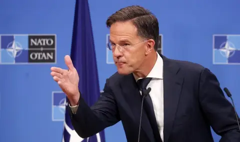 НАТО за възможността за възобновяване на диалога между Париж и Москва: Всеки съюзник може да предприеме своите стъпки