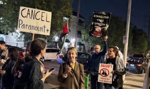 Холивудската премиера на филма на ужасите "Писък 7" се превърна в протест
