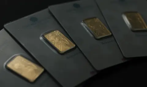 Цените на благородните метали и петрола се сринаха