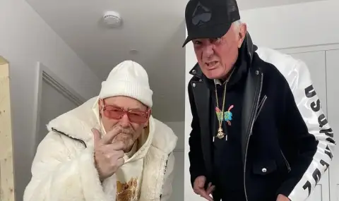 70-годишен рапър припадна пред публиката, докато висеше от тавана (ВИДЕО)