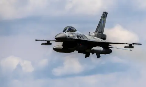 Гърция ще пази България с изтребители F-16 и батарея „Пейтриът“