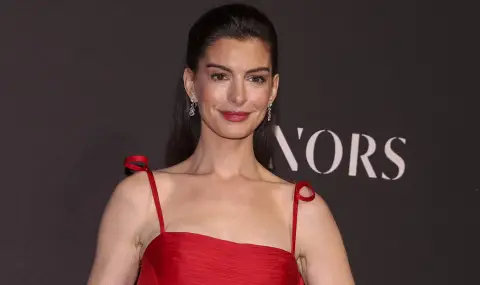 Джефри Епстийн се опитвал да уреди среща с Ан Хатауей за себе си и Бил Гейтс