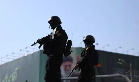 Иран арестува десетки граждани по подозрение в сътрудничество със САЩ и Израел