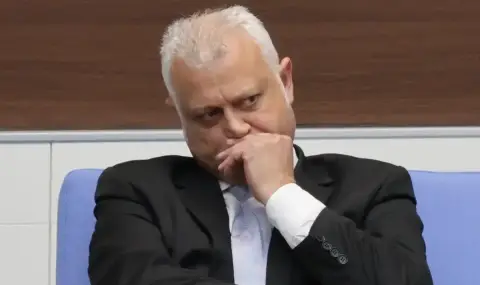 Министър Дечев: Сигнал срещу Ивайло Калушев е изгубен в МВР преди повече от две години