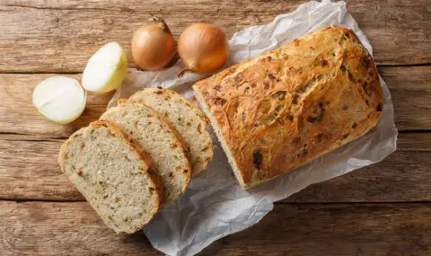 Рецепта на деня: Лучен хляб