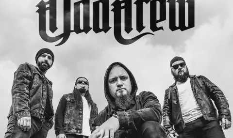 След 28 г. на сцена рок групата Odd Crew преустановява дейността си