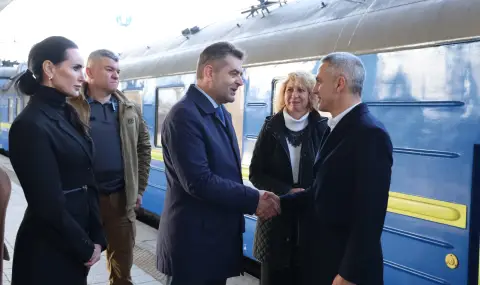 „Укринформ“ потвърди: премиерът на България и ключови министри пристигнаха в Киев