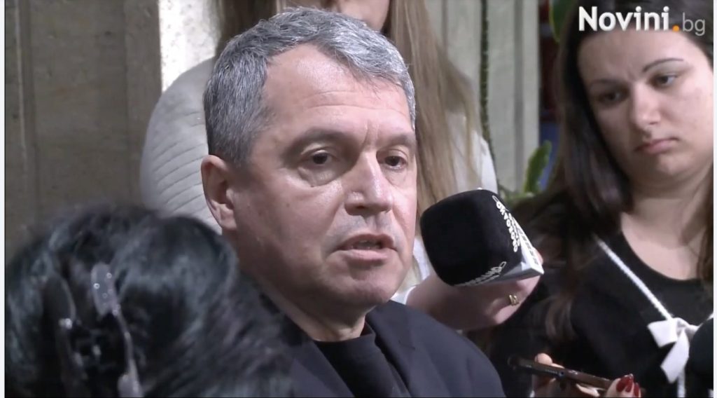 PolitiCheck: Не е вярно, че компанията „Смартматик“ има наложени санкции за фалшификация